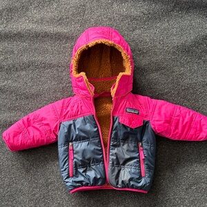 Patagonia baby Tribbles reversible jacket 6-12 months
